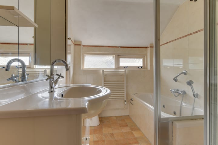 Photo 30 of van Wassenaerstraat 4