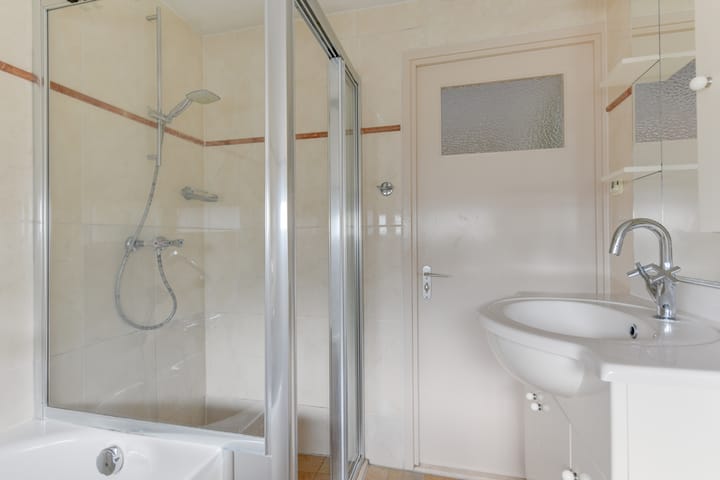 Photo 32 of van Wassenaerstraat 4