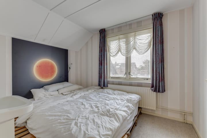 Photo 34 of van Wassenaerstraat 4