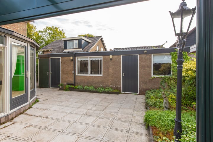 Photo 43 of van Wassenaerstraat 4