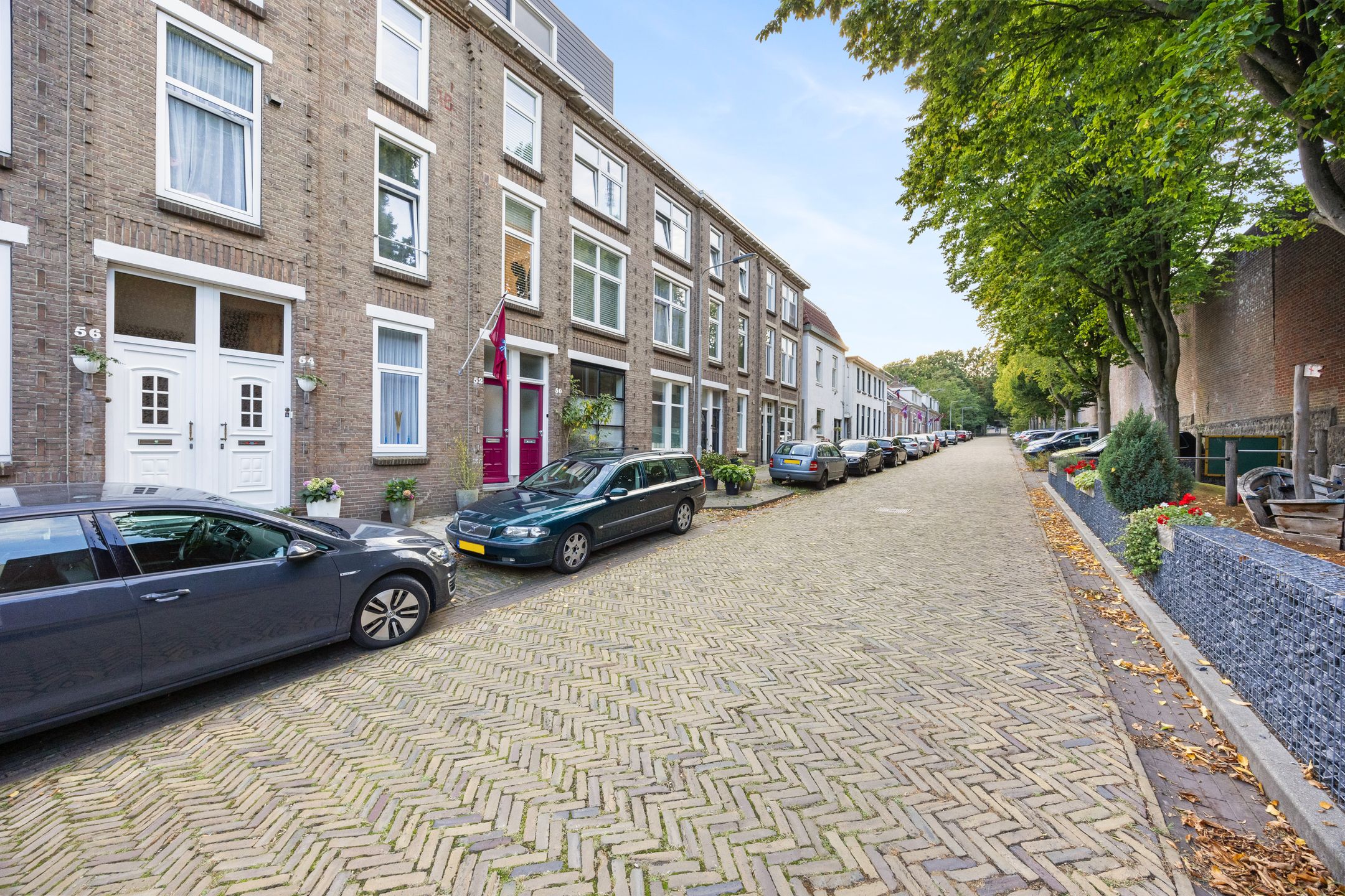 Photo 6 of Alexanderstraat 52