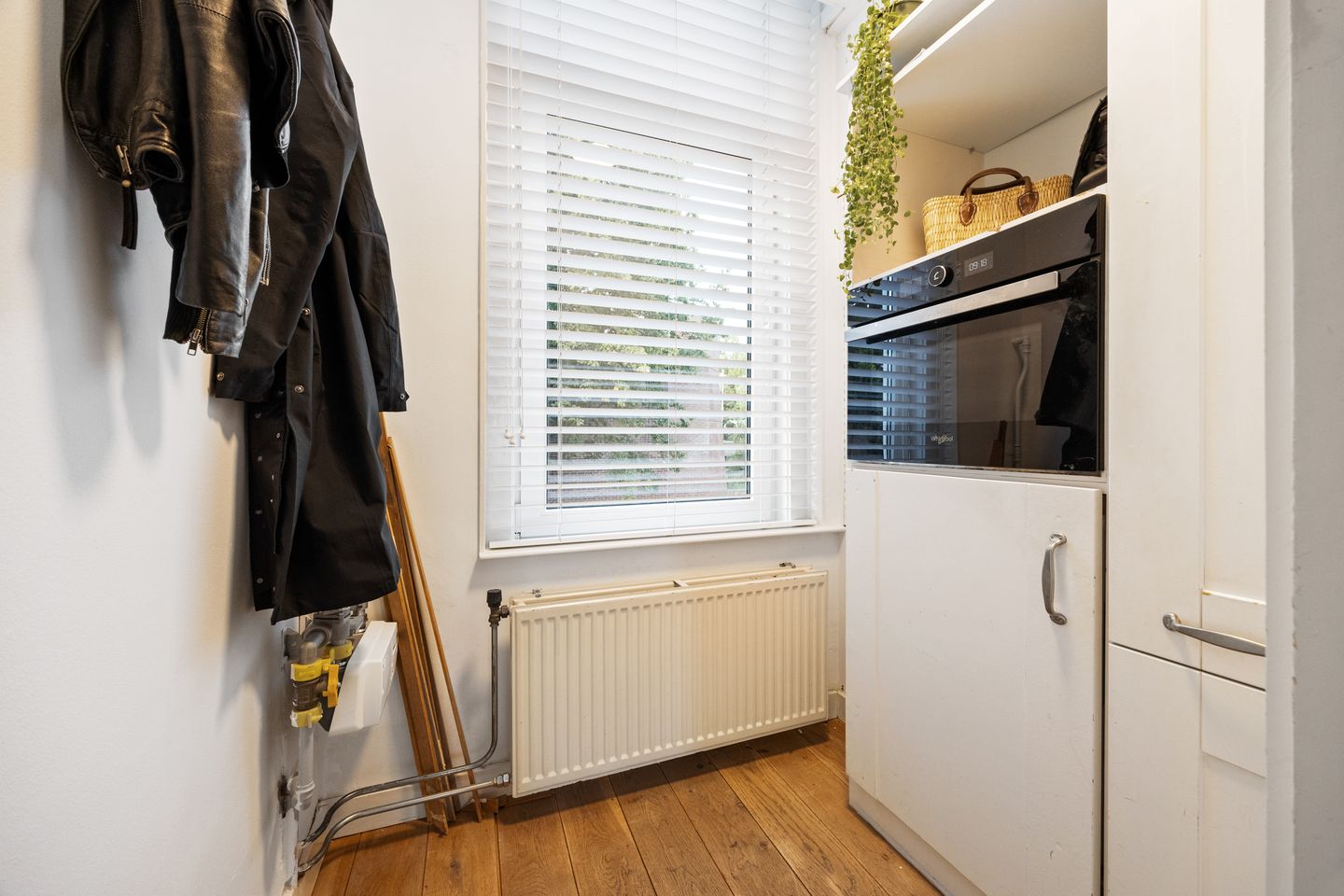 Photo 20 of Alexanderstraat 52