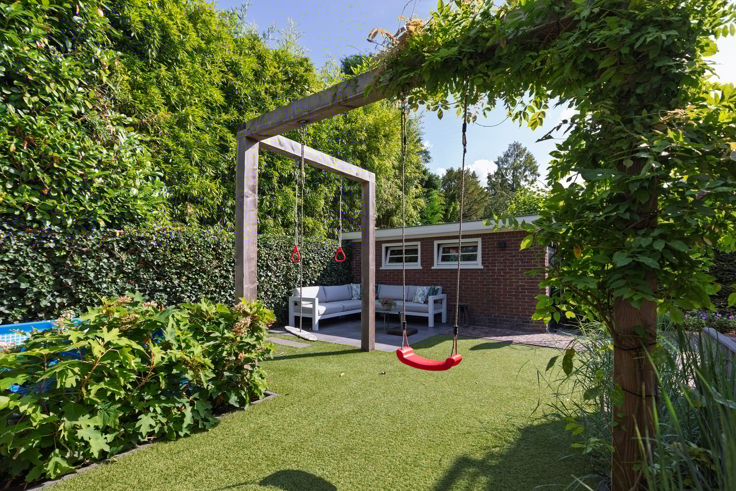 Photo 29 of van der Helstlaan 13