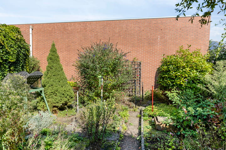 Foto 7 van Hazelderstraat 1