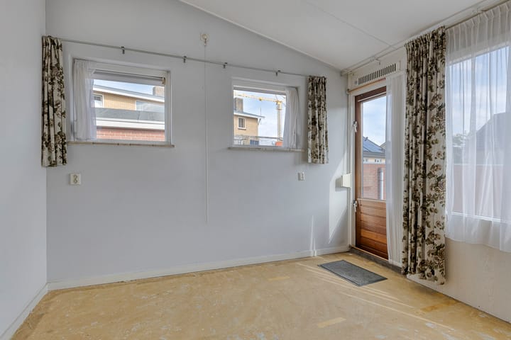 Foto 24 van Hazelderstraat 1