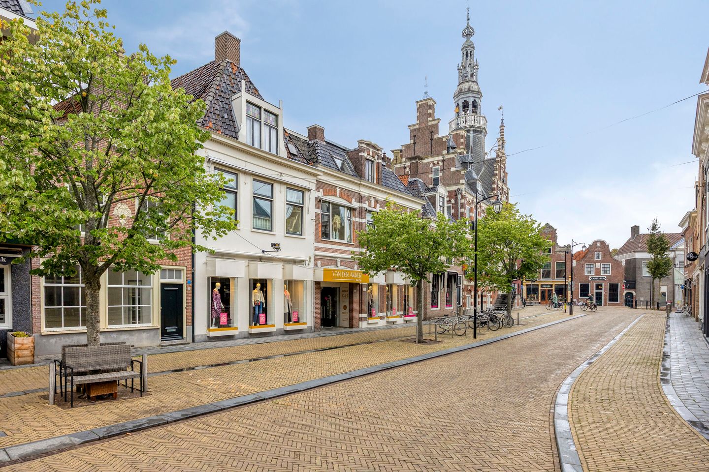 View photo 5 of Raadhuisplein 13
