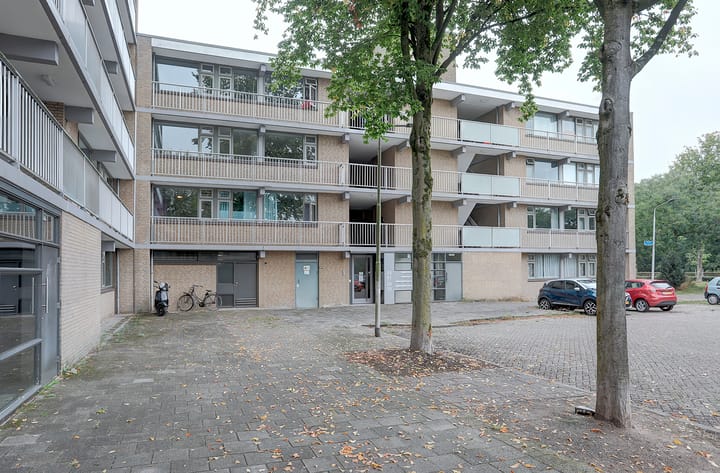 Photo 31 of Malvert 6987