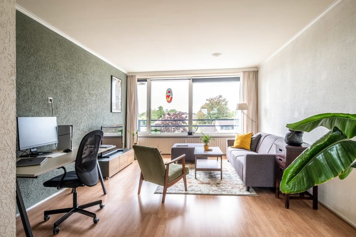 Foto 10 van Gronausestraat 166