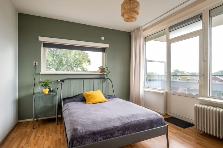 Foto 13 van Gronausestraat 166