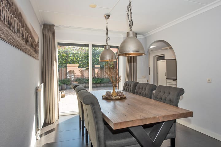 Photo 13 of SJ Spanjaardstraat 33