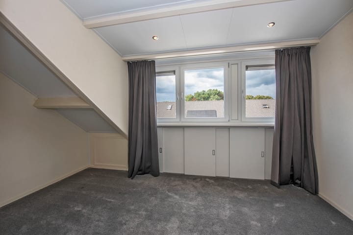 Photo 28 of SJ Spanjaardstraat 33