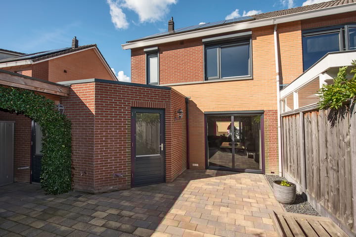 Photo 31 of SJ Spanjaardstraat 33