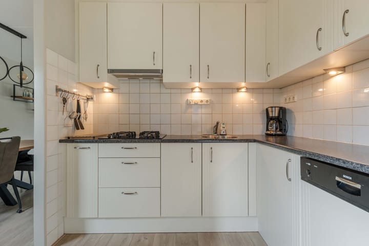 Foto 13 van Dotterbloem 33