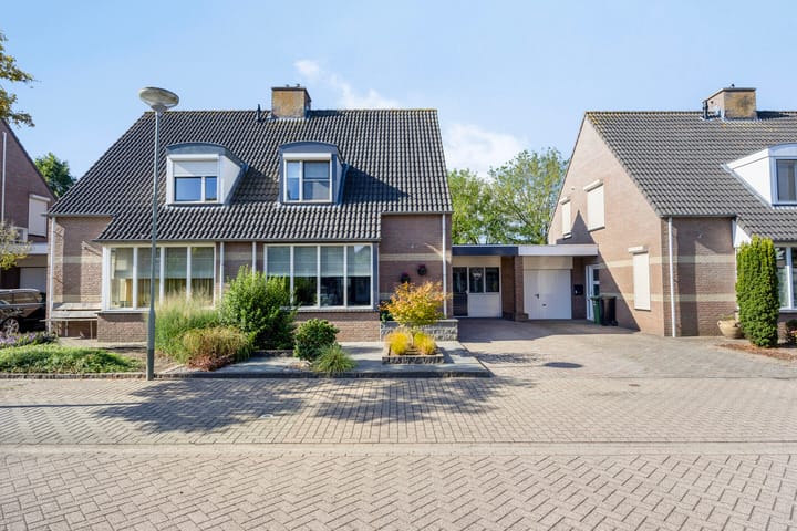 Foto 49 van Meester Kesselsstraat 8