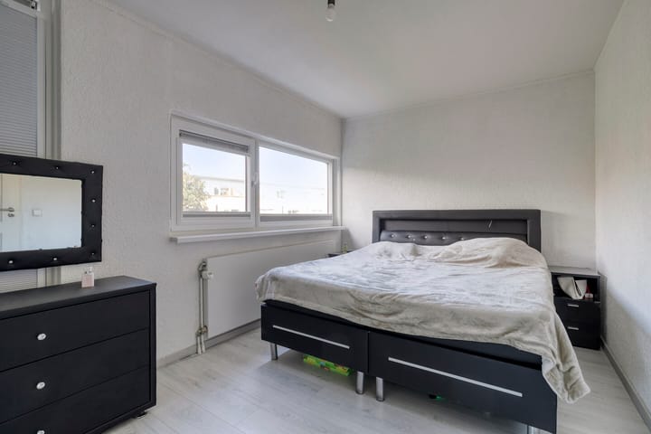 Photo 13 of Rudolf Nureyevstraat 97