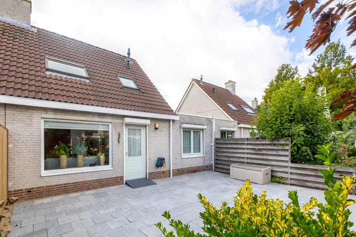 Foto 25 van Veerstoep 18