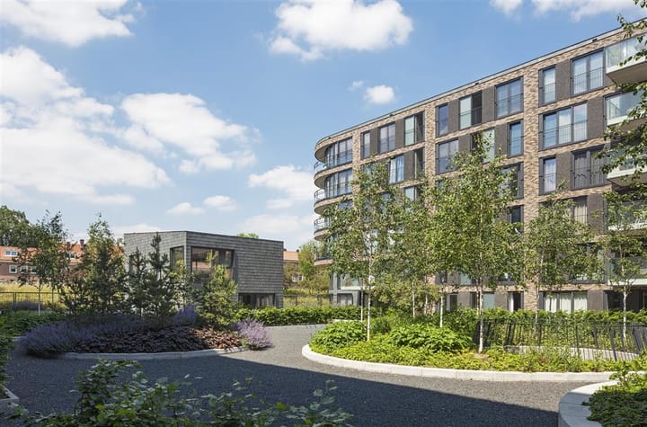 Photo 2 of Stephensonstraat 20-C