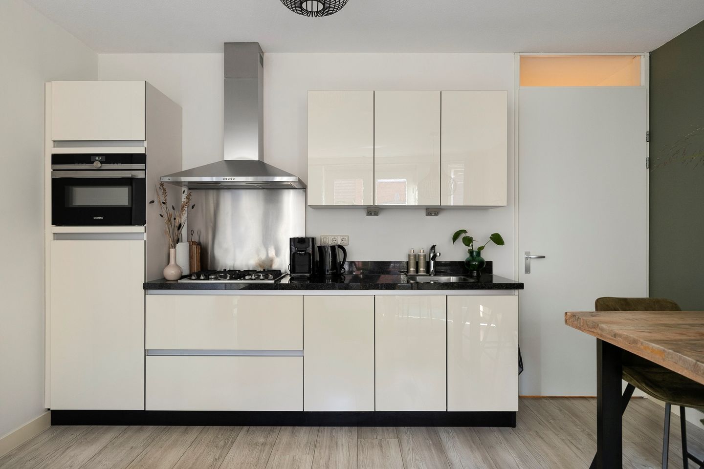 Foto 20 van Carmelietenstraat-oost 4-A