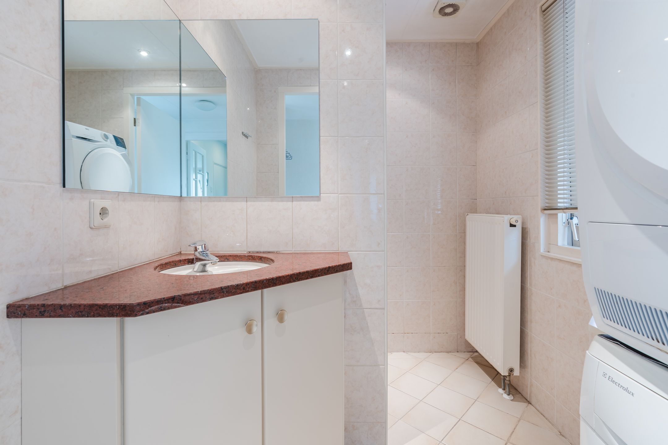 Foto 15 van Wethouder Potstraat 16