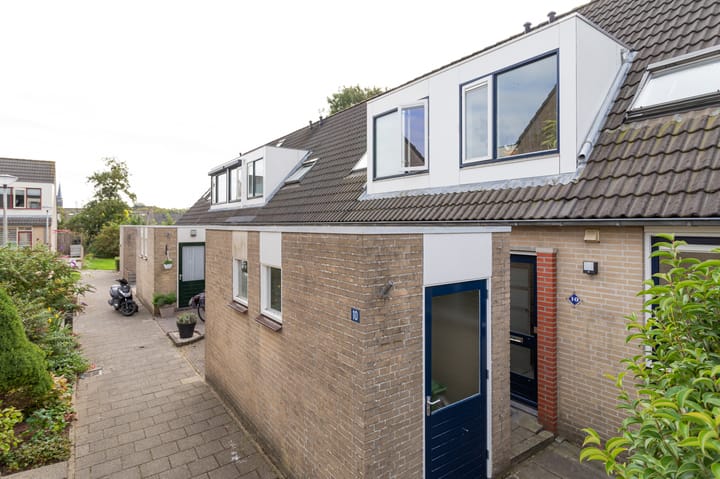 Foto 30 van Dorsvlegel 10