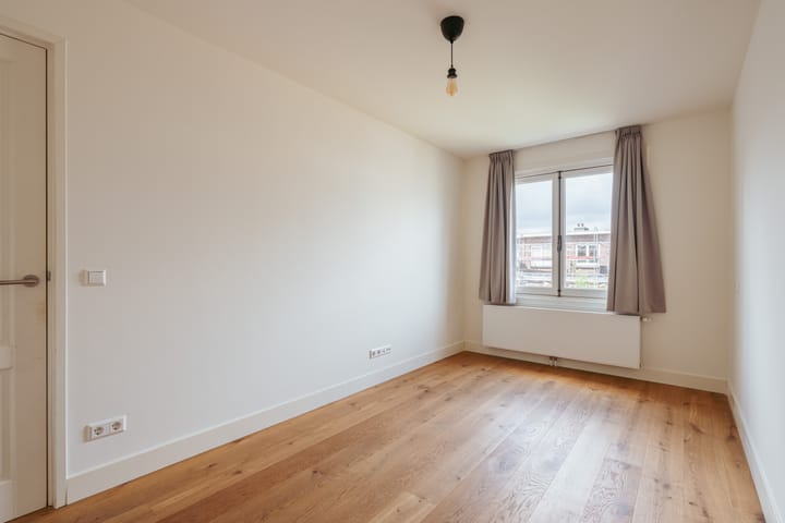 Foto 11 van Stadionkade 158-4