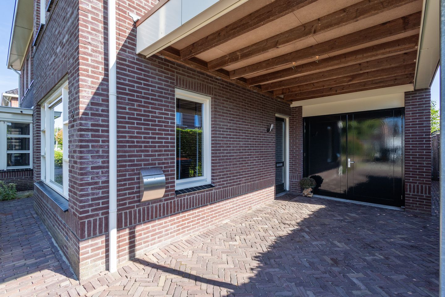 Foto 10 van Egelantier 2