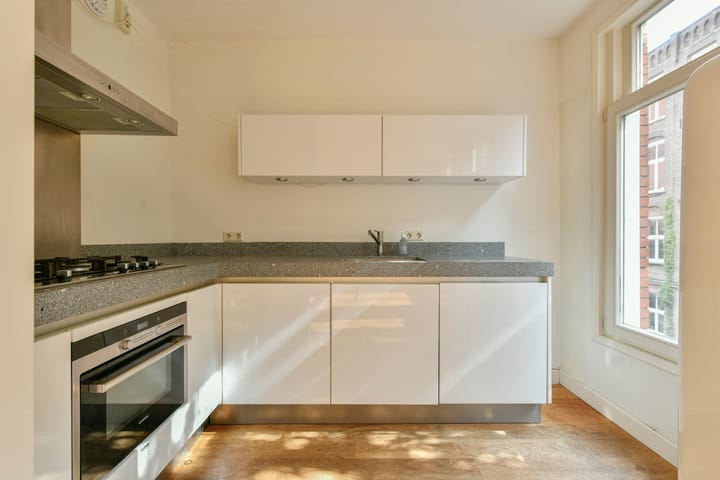 Foto 6 van Marcusstraat 19-C