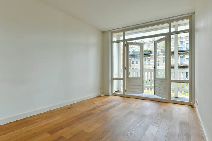 Foto 10 van Marcusstraat 19-C