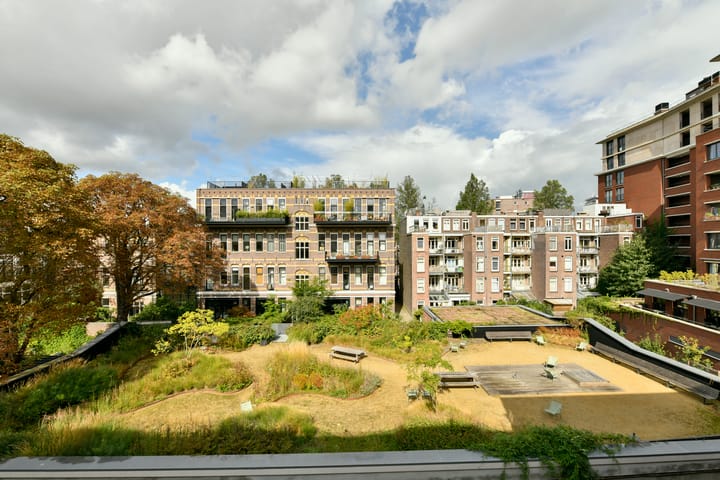 Foto 12 van Marcusstraat 19-C