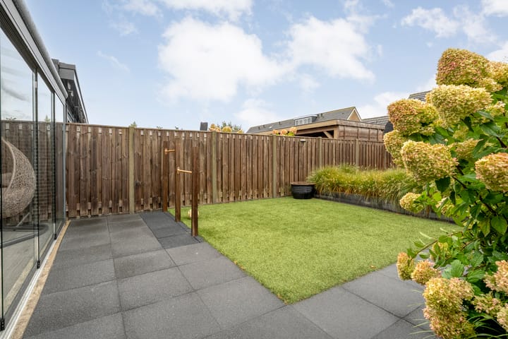 Foto 38 van Van Sandickstraat 5