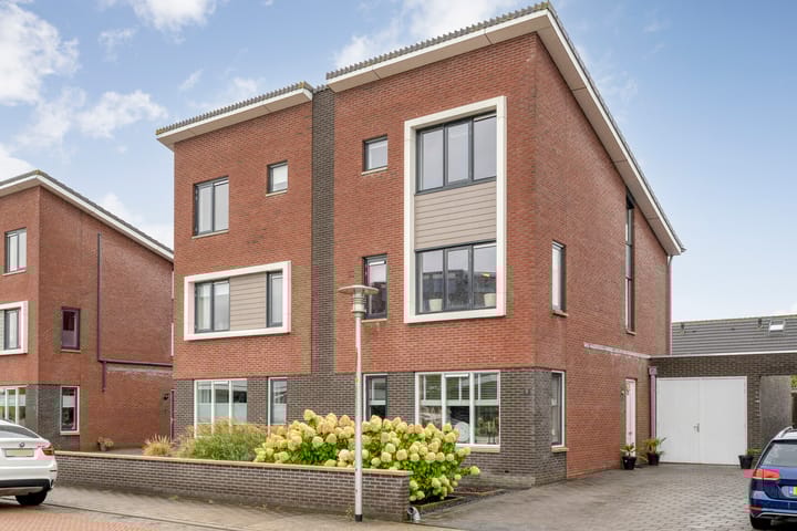 Foto 4 van Van Sandickstraat 5