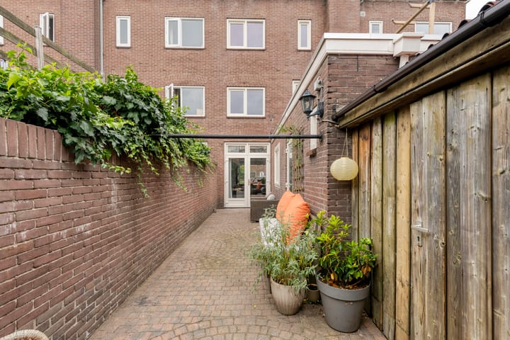 Foto 10 van Lagelandstraat 10