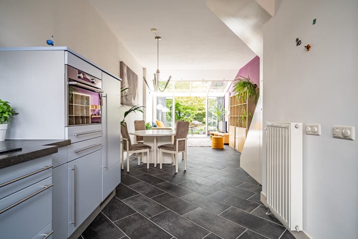 Foto 8 van Catharinastraat 10