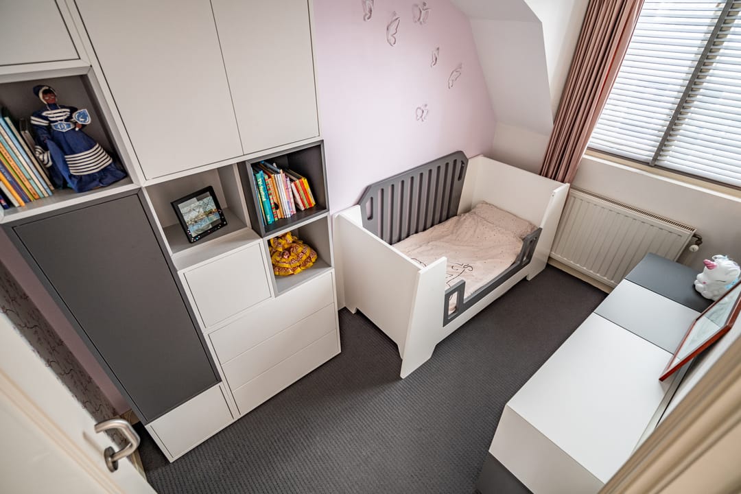 Photo 37 of Catharinastraat 10