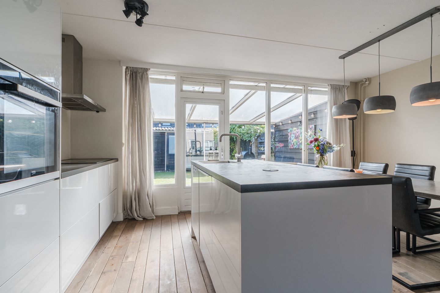 Foto 14 van Herwijnenstraat 34