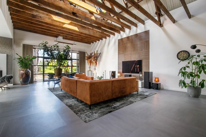 Foto 9 van Lopikerweg oost 86