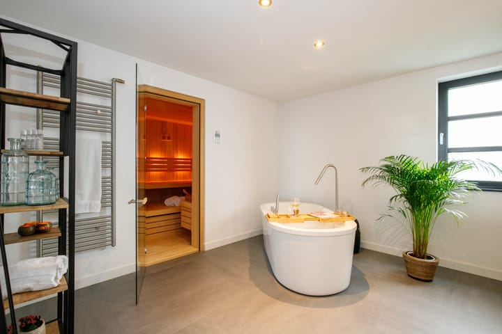 Foto 32 van Lopikerweg oost 86