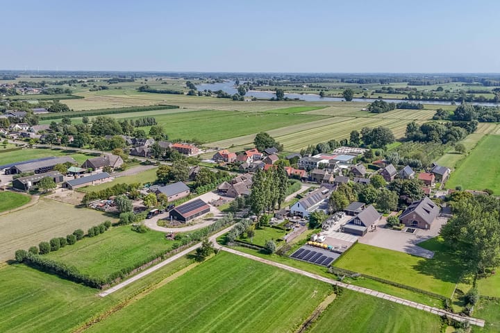 Foto 58 van Lopikerweg oost 86