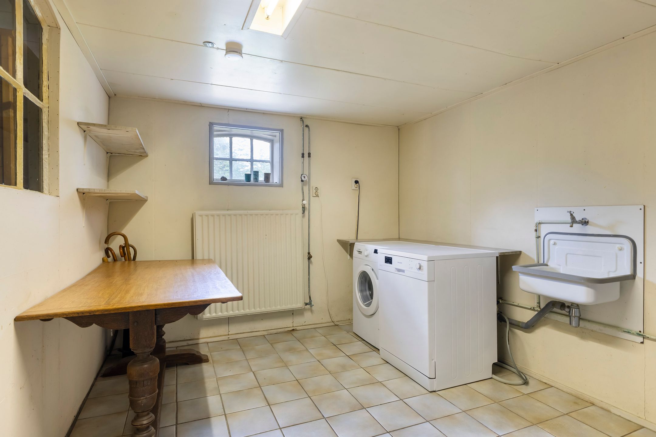 Photo 24 of Binnenpaed 46