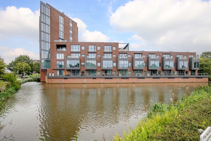 Foto 1 van Stationsplein 20