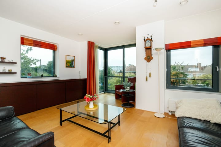 Foto 2 van Stationsplein 20