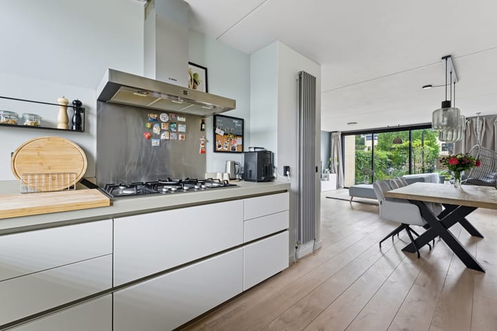 Photo 16 of Lorentzstraat 25-B