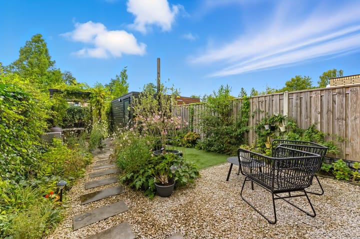 Photo 18 of Lorentzstraat 25-B