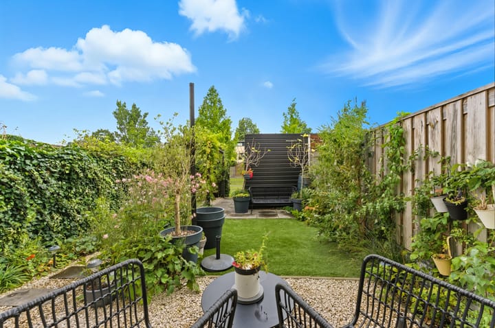 Photo 19 of Lorentzstraat 25-B