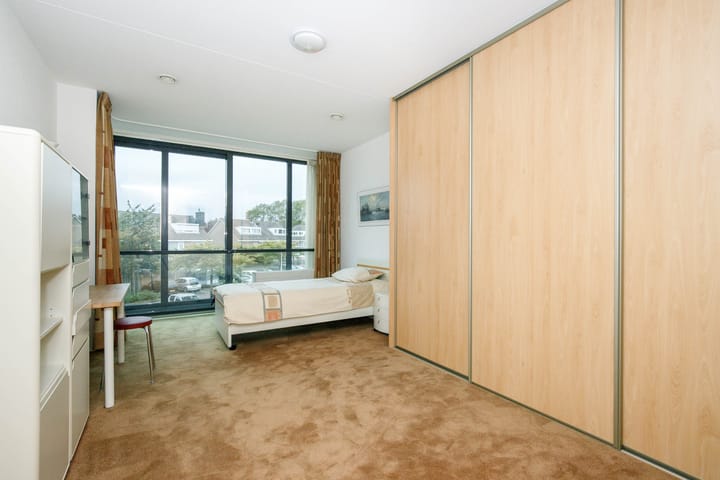 Foto 20 van Stationsplein 20