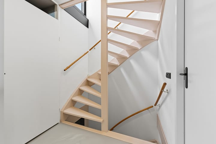 Photo 37 of Lorentzstraat 25-B