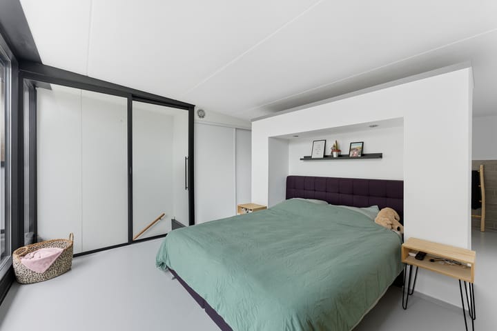 Photo 41 of Lorentzstraat 25-B