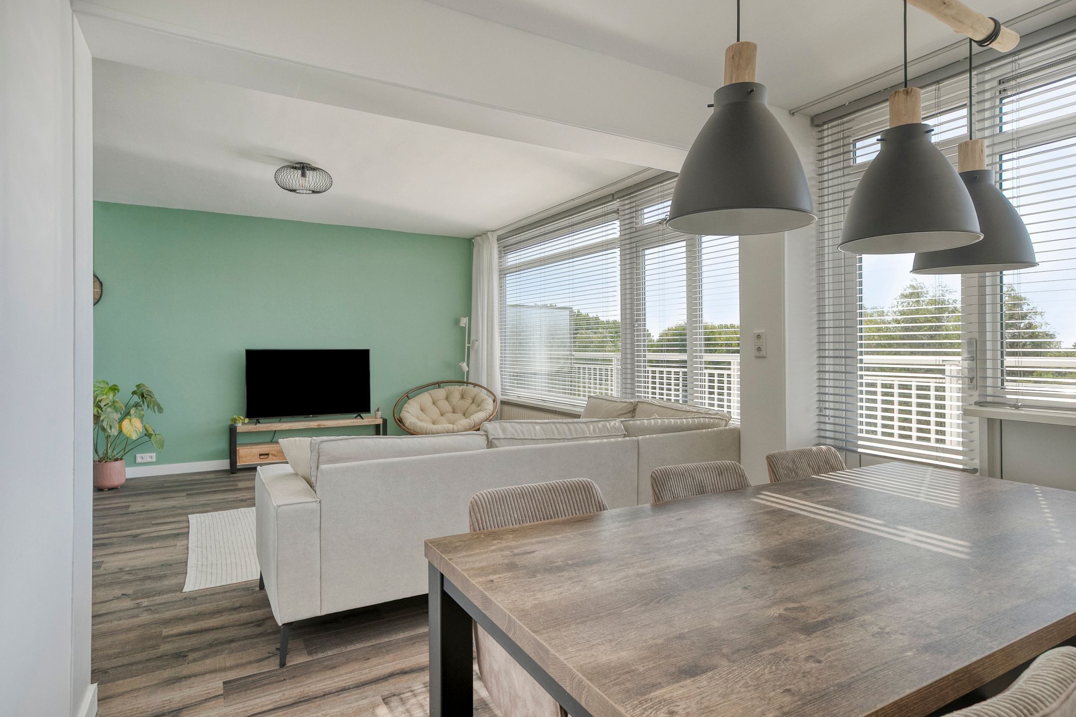 Foto 18 van Jacques Urlusplantsoen 361