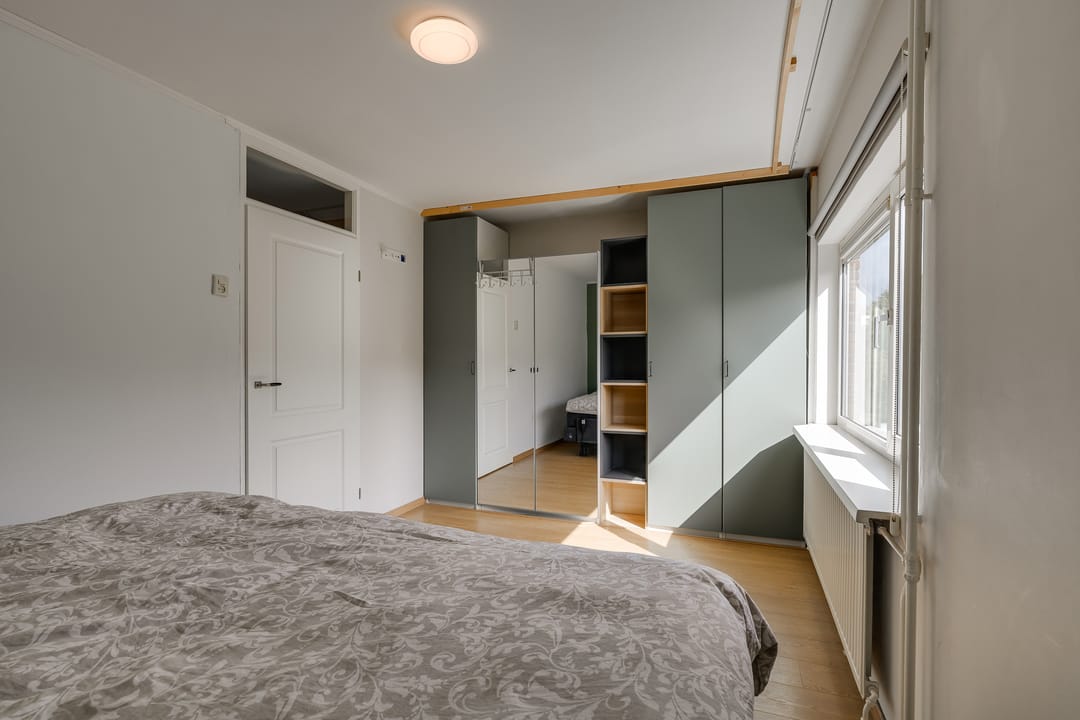 Foto 23 van Tourmalijn 36