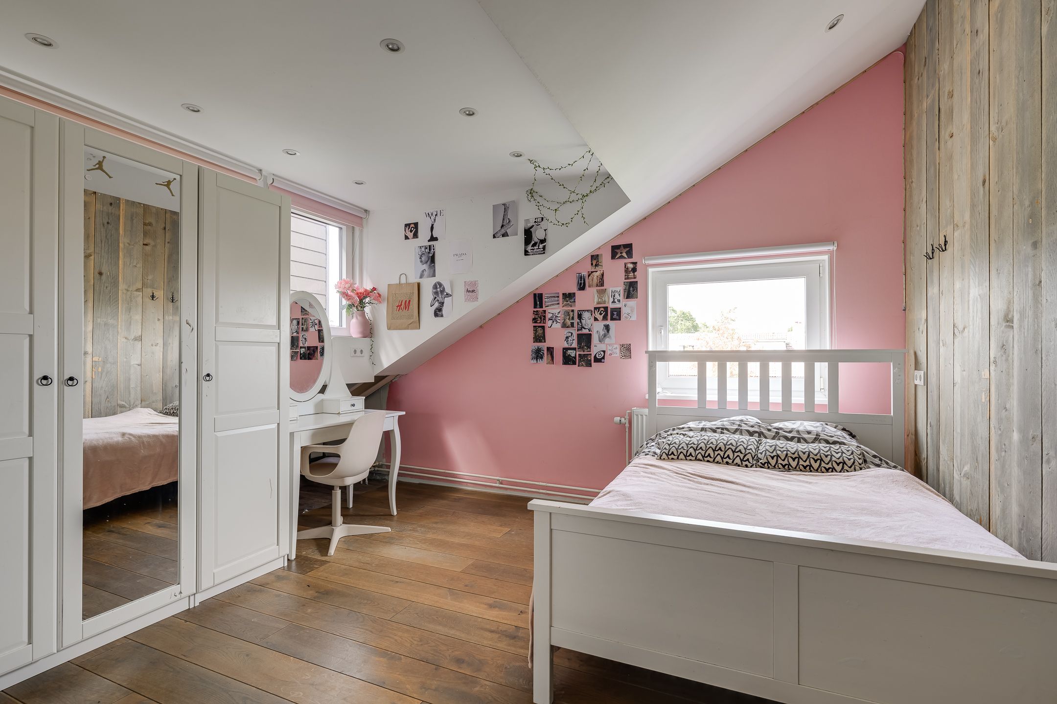 Foto 30 van Tourmalijn 36